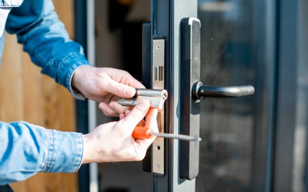 Is the lock not working as usual? Here is the solution to help you out!