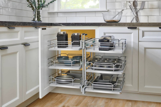 5 Creative Solutions for Your Corner Cabinet Design
