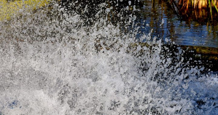Water splash, gush, water — As to the reasons Play Real time Gambling games Within Mobile Local casino