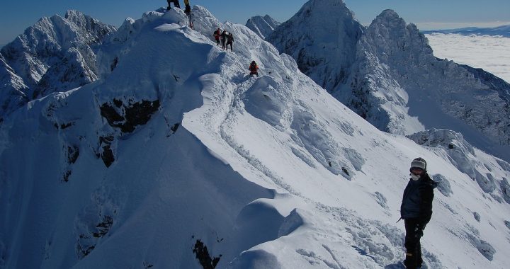 Scratches, the features of the face in the winter, scratches tatras — The Importance of Prozac (Fluoxetine) 20mg: Navigating